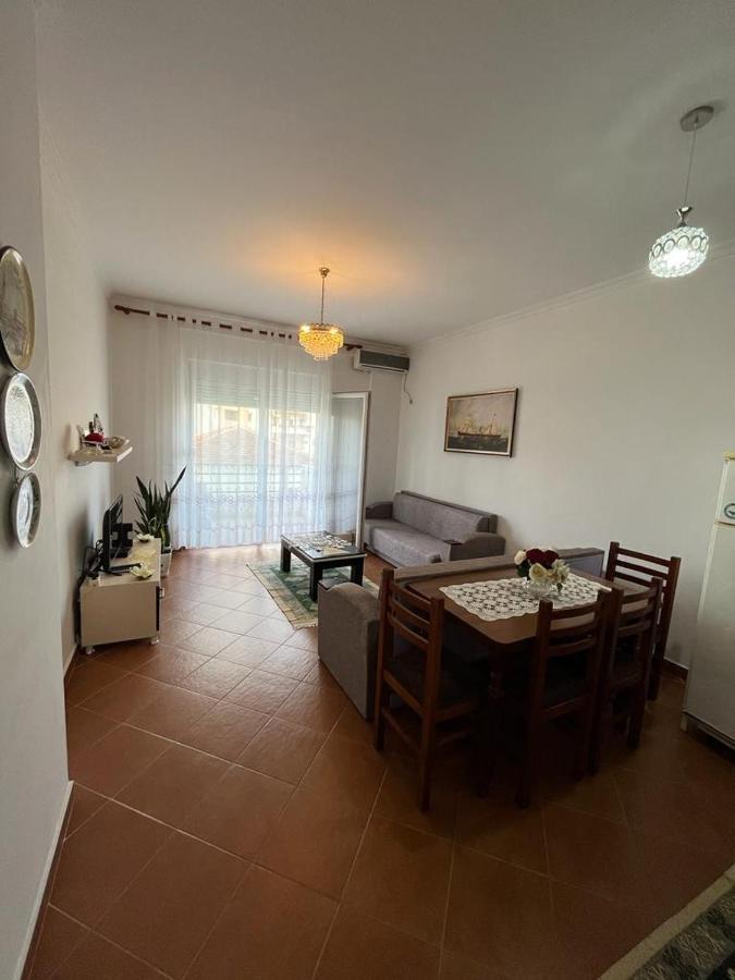 Amal Vlora Apartament ภายนอก รูปภาพ