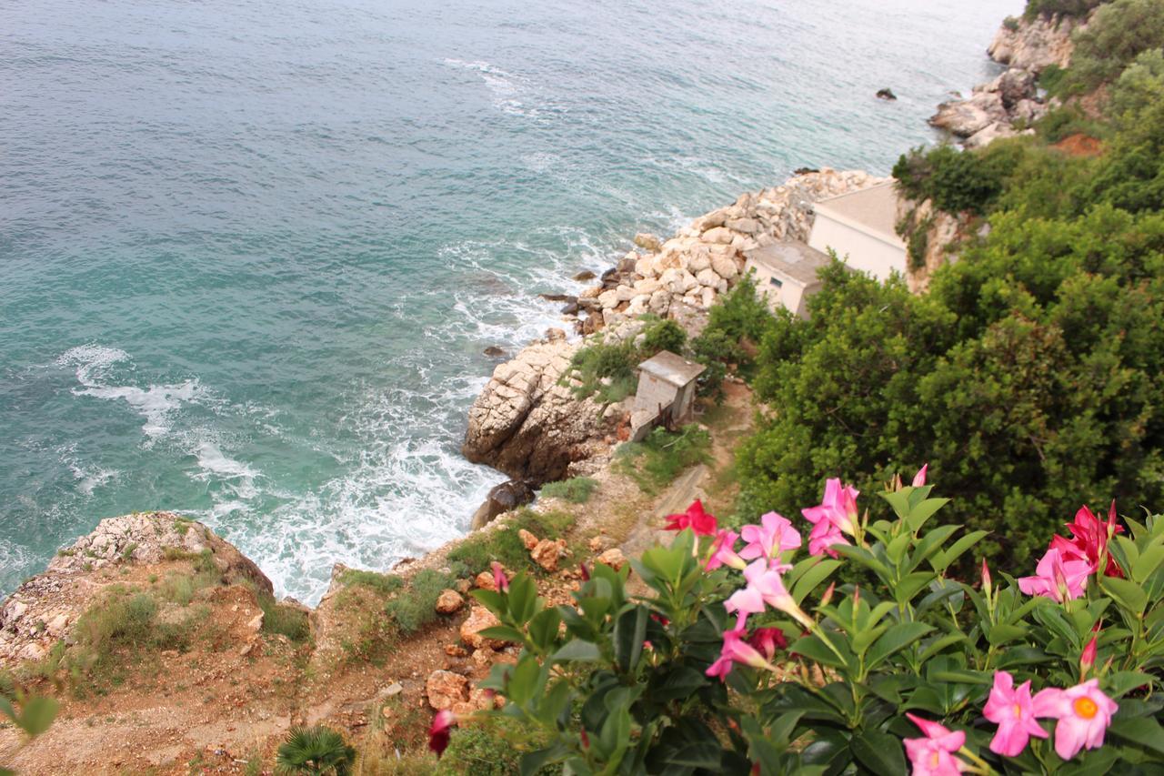 Amal Vlora Apartament ภายนอก รูปภาพ